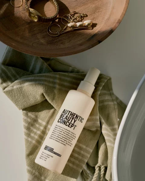 REPLENISH SPRAY CONDITIONER voor beschadigd of kwetsbaar haar